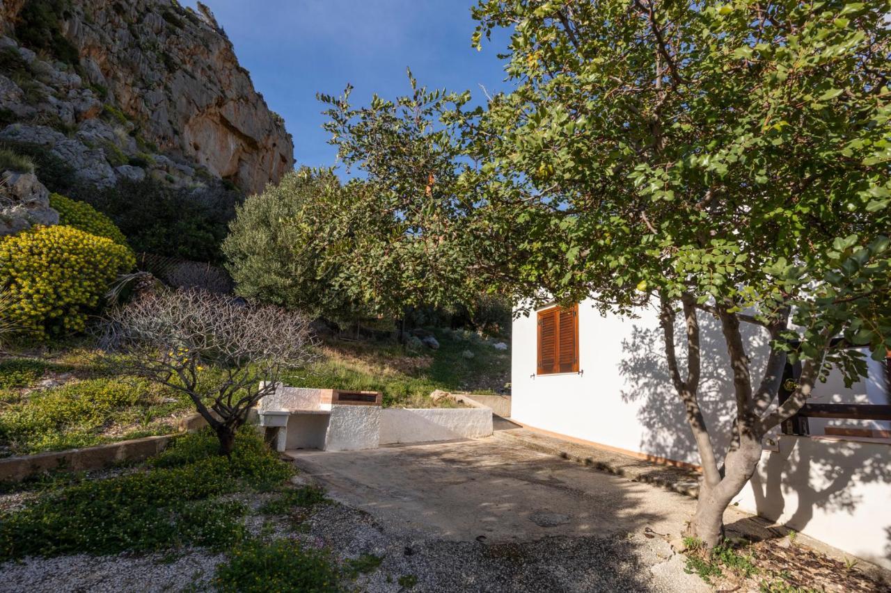 Pittalumari Makari Villa Макари Екстериор снимка